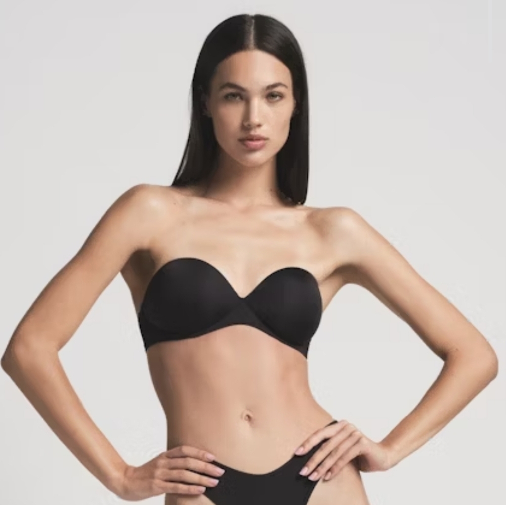 SKIMS Black Ultimate Strapless Push Up Bra 34b NWT